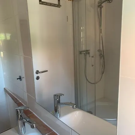 Apartment Auf Denkmalgeschuetztem Dreiseithof In Bei Grimma Hofgen (Saxony)