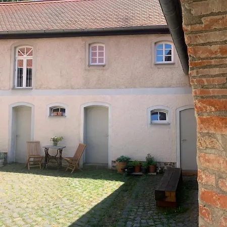 Auf Denkmalgeschuetztem Dreiseithof In Bei Grimma * Hofgen (Saxony)