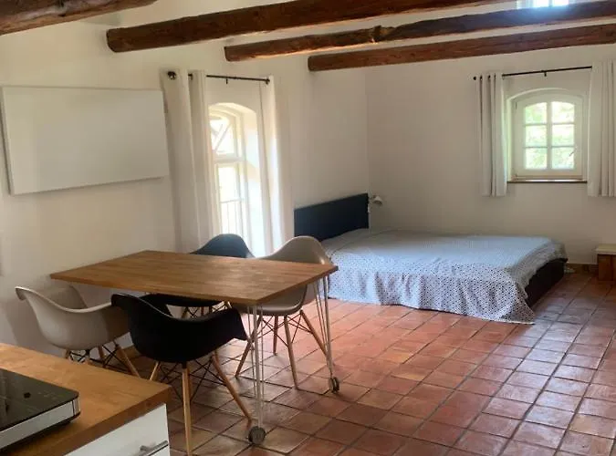 Auf Denkmalgeschuetztem Dreiseithof In Bei Grimma Apartment Hofgen (Saxony)